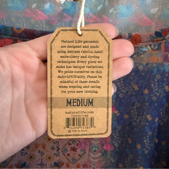 Natural Life Women Sheer Mesh Top Size M Square Neck Lettuce Hem Floral Boho NWT - Picture 3 of 7